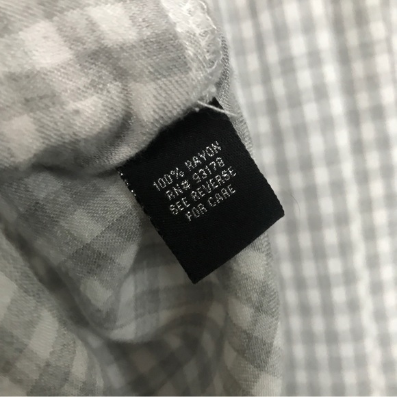 Catherine Malandrino Button Down Shirt - Picture 4 of 5